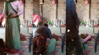 Bihari sasurs sex bahu enjoying | bold scene