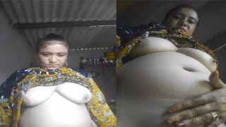 Super busty village aunty showing boobs pussy